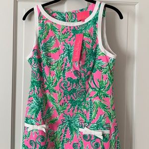Gorgeous pink and green signature Lilly Pulitzer Shift Dress.